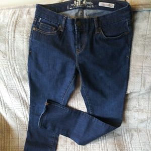Zippered ankle/straight leg stretch jeans